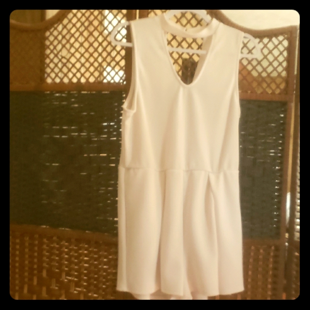 White romper 1 piece
